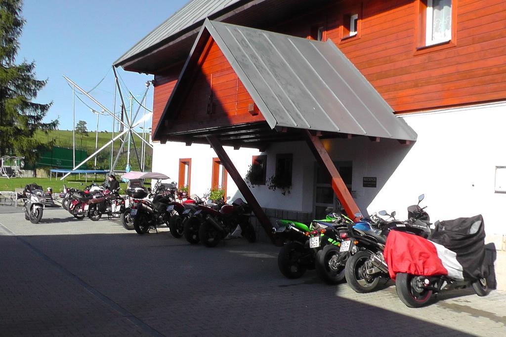 Rodinný penzion Skiland Ostružná Exteriér fotografie